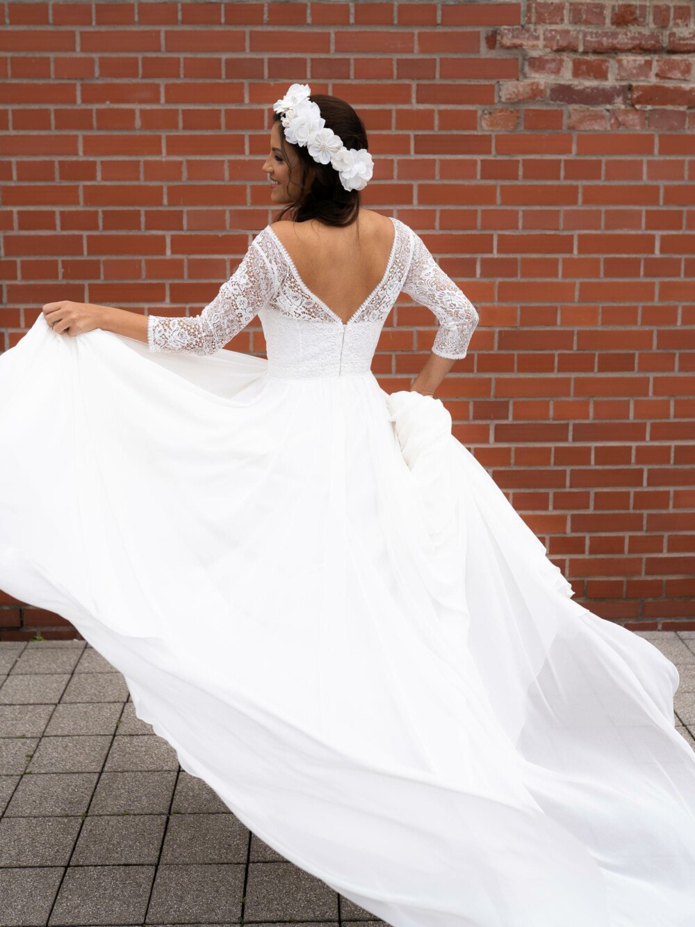 bridalicious Linea - hochzeitsrausch Brautmoden Webshop